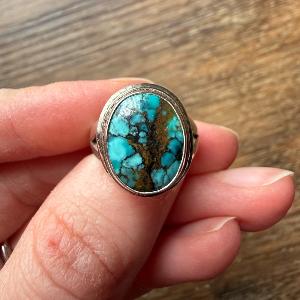 925 Sterling Silver turquoise ring